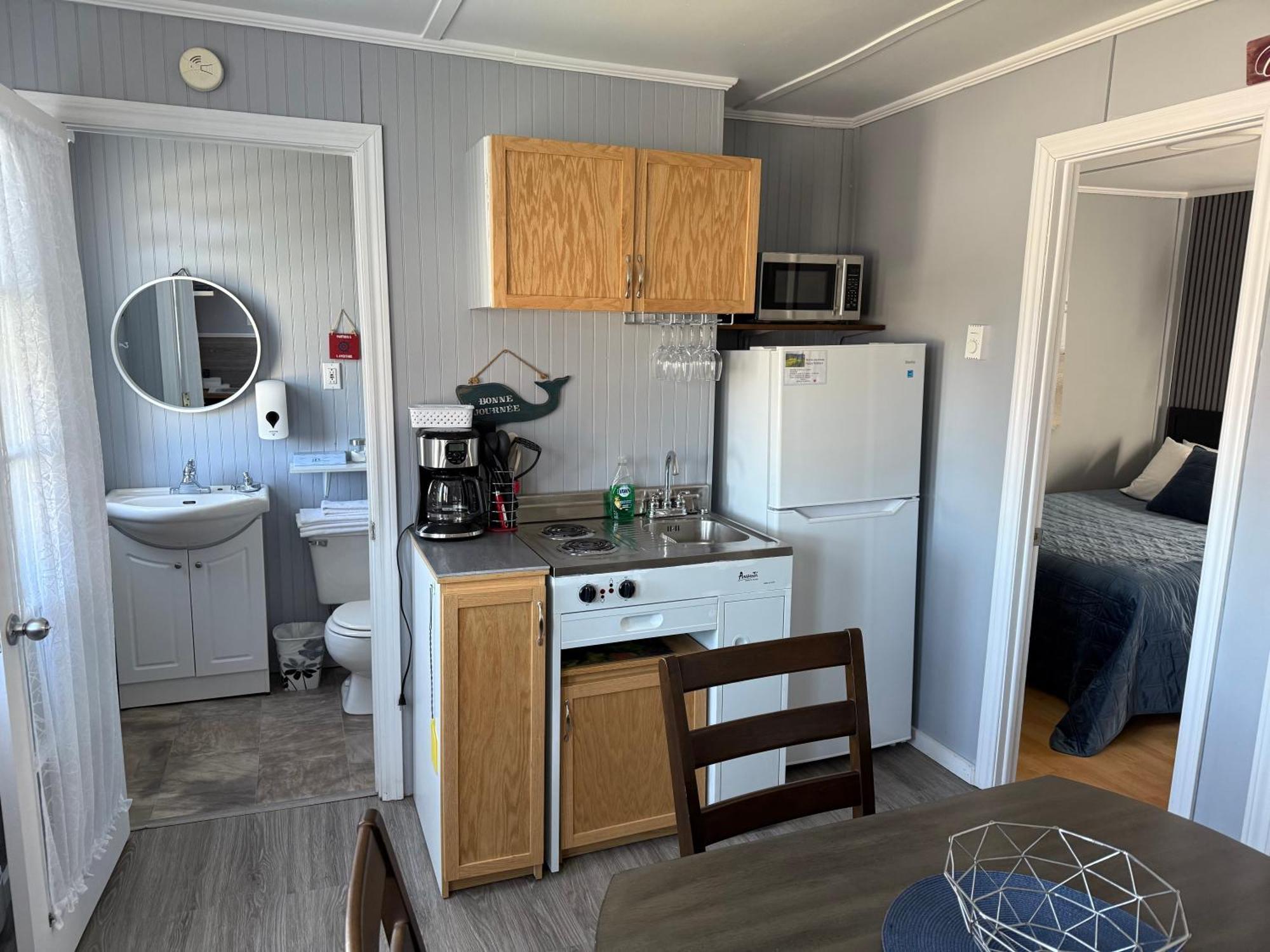 Motel Le Repos 佩尔塞 外观 照片